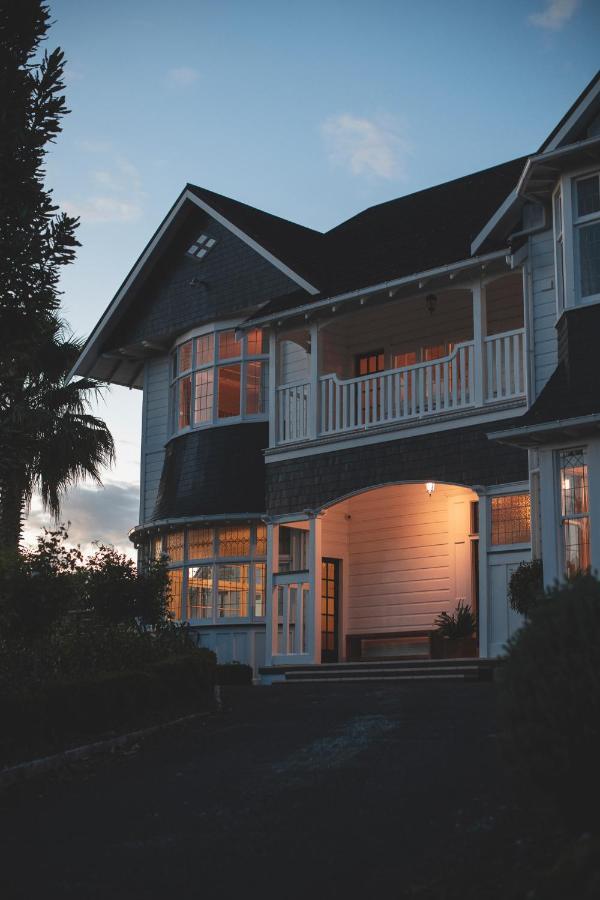 Bed and Breakfast Cedar House Gisborne Esterno foto
