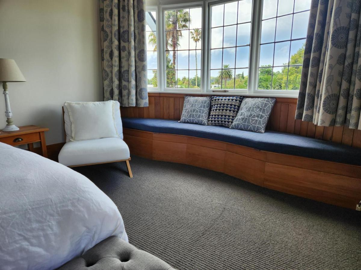 Bed and Breakfast Cedar House Gisborne Esterno foto