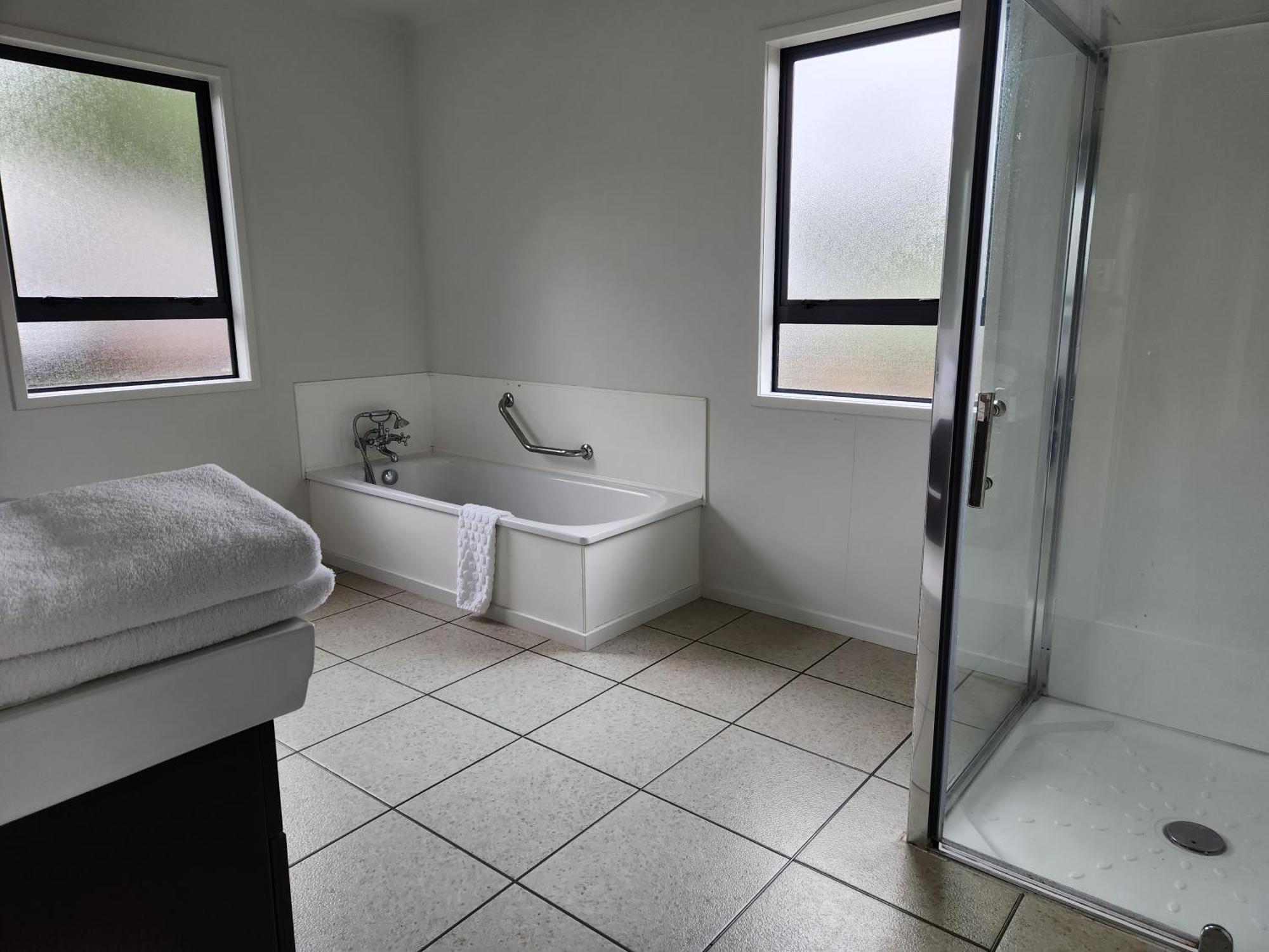 Bed and Breakfast Cedar House Gisborne Esterno foto